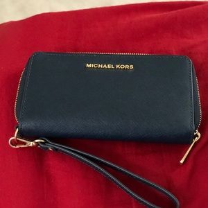 Michael Kors Wristlet
